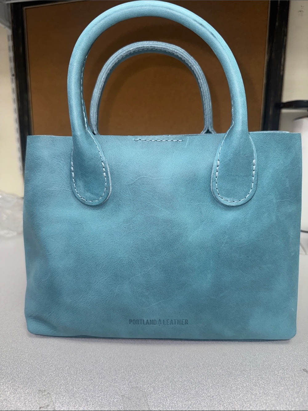 Portland Leather Raindrop crossbody